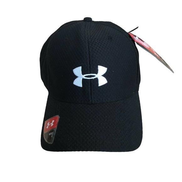 Under Armour Other - Under Armour Mens Blitzing Breathable Lightweight Baseball Stretch Cap